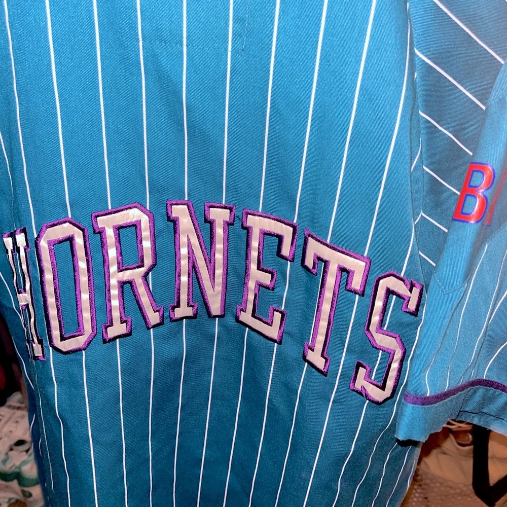 Vintage charlotte hornets NBA baseball jersey